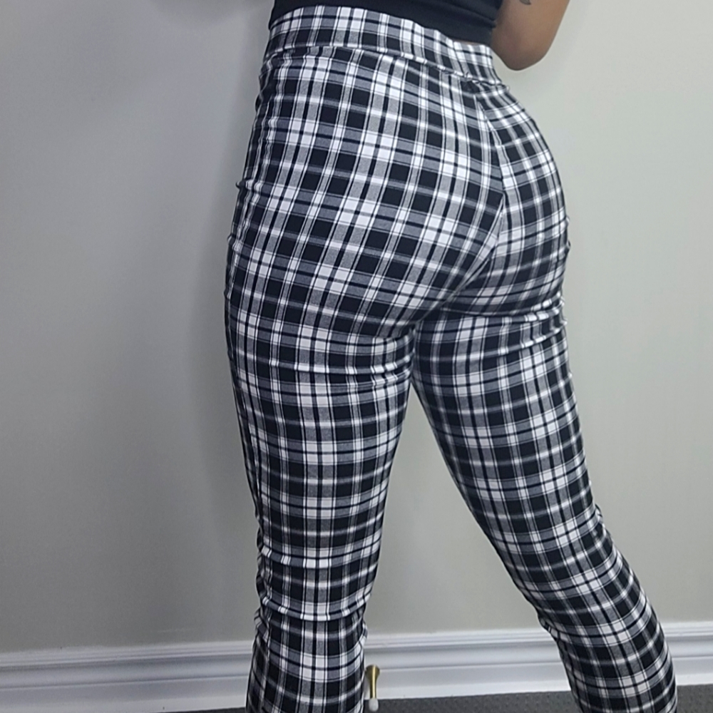 2/$16 | Plaid Pants